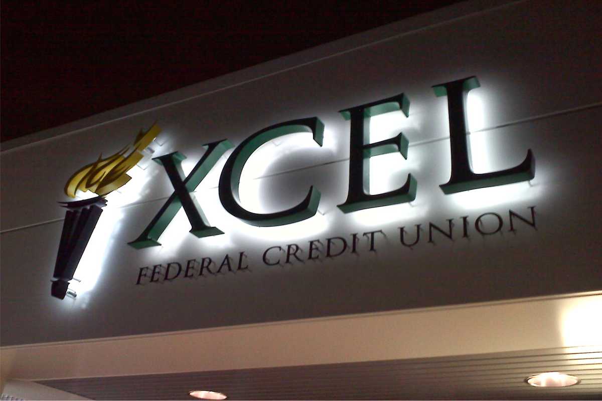 Channel Letters on building with words "XCEL Federal Credit Union"