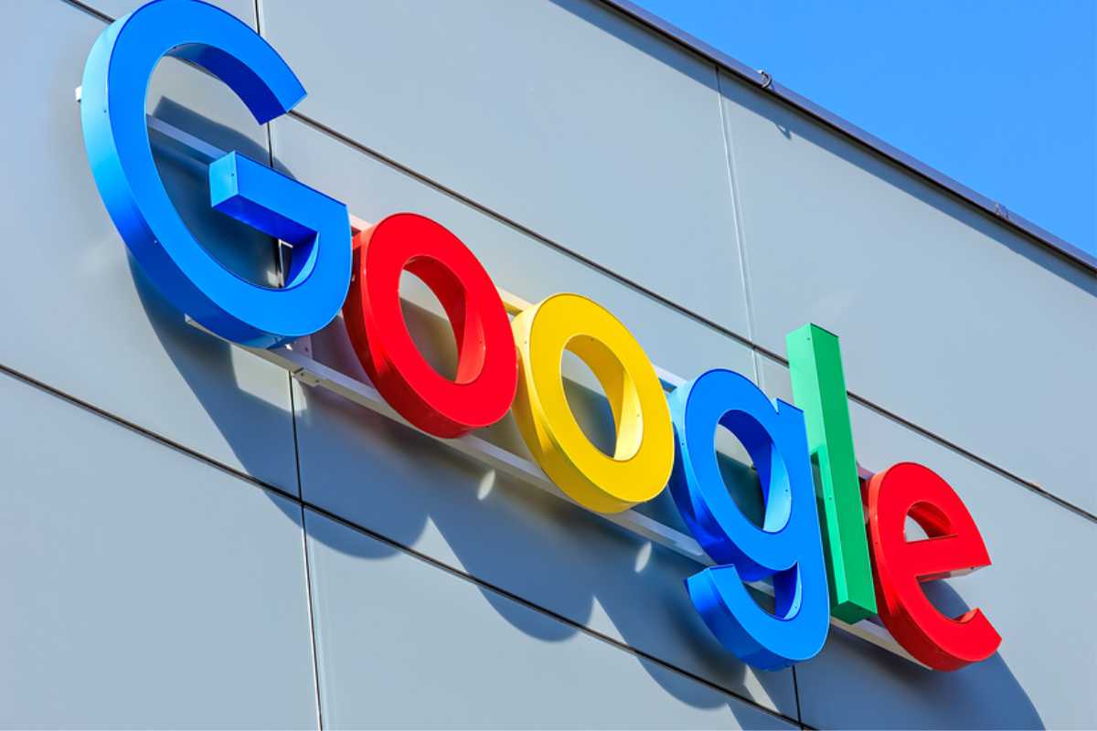channel letters that say google