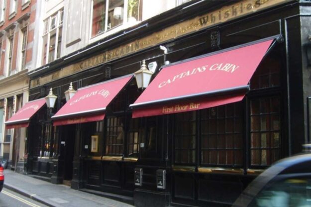 retractable awning for Captains's Cabin