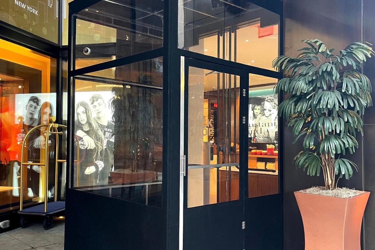 the-hidden-perks-of-professional-winter-vestibule-storage-services